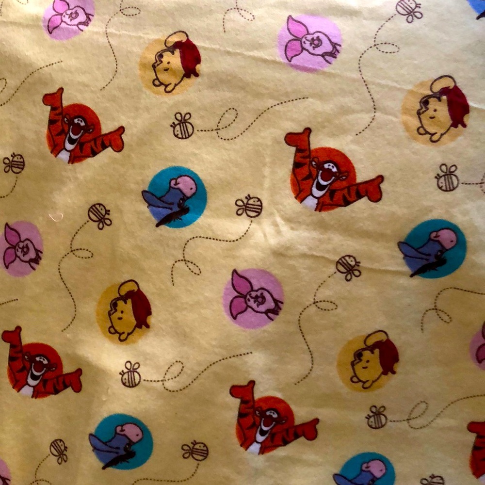 Fabric flannel Pooh Bee Cuddly Dot Toss 1 yard x42”wide Disney Springs Creative